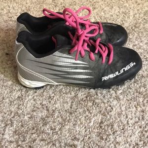 Rawlings girls softball cleats. Size 1 1/2